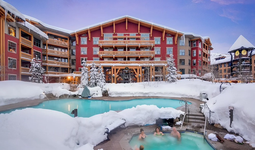 THE VILLAGE LODGE img2